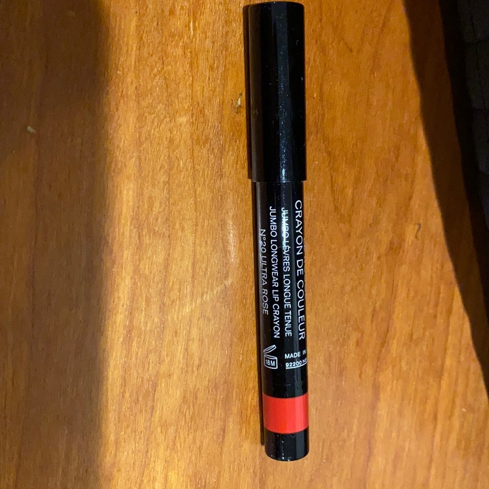 Chanel Lip Crayon- ultra rose
